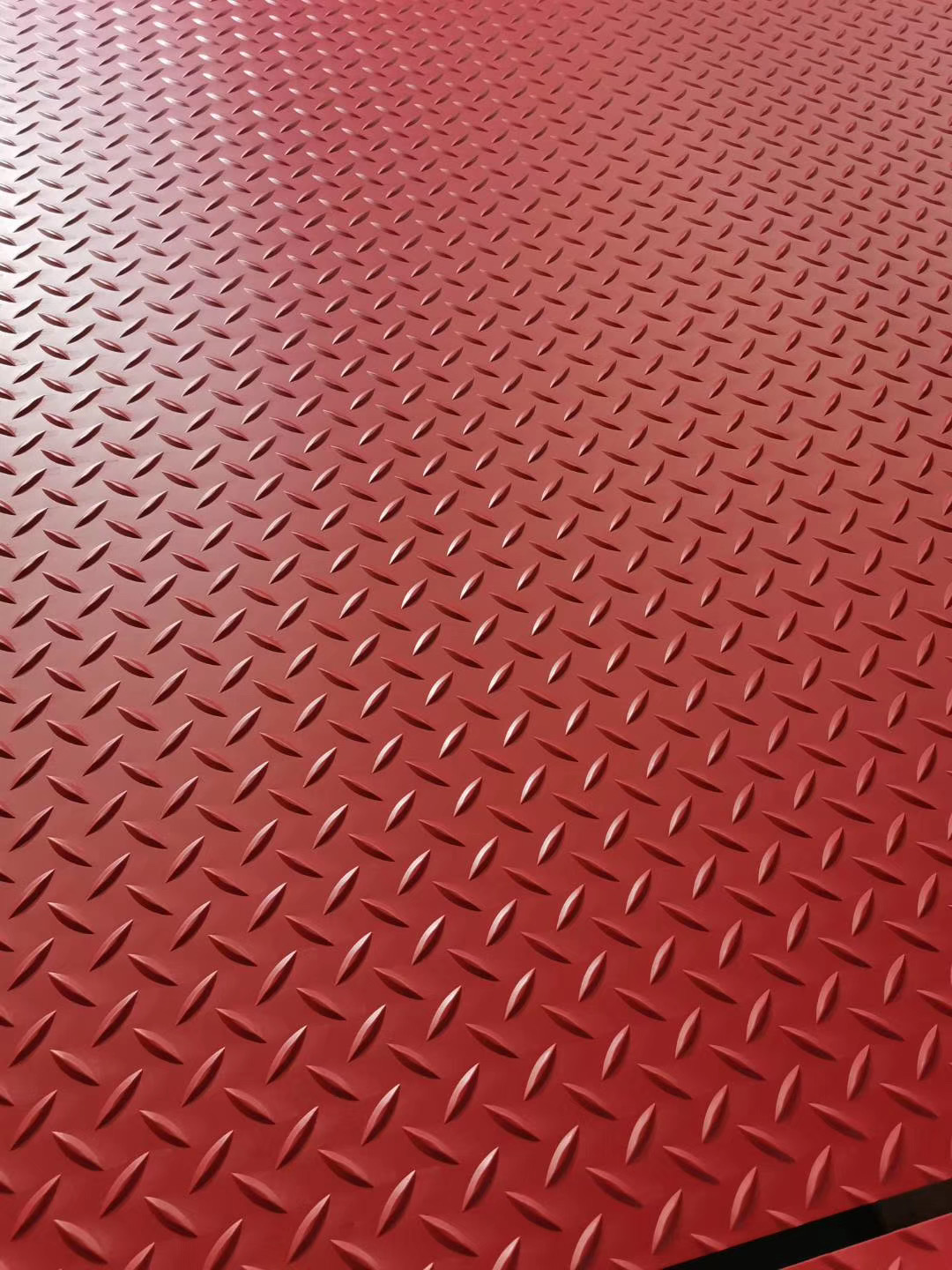 Diamond rubber sheet